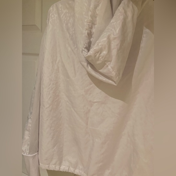 Zyia White Bomber Jacket Size XL and a lg - Picture 7 of 7